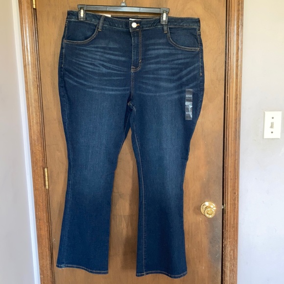 Sonoma Denim - Sonoma jean midrise bootcut breathable stretch fabric jean size 22W Short